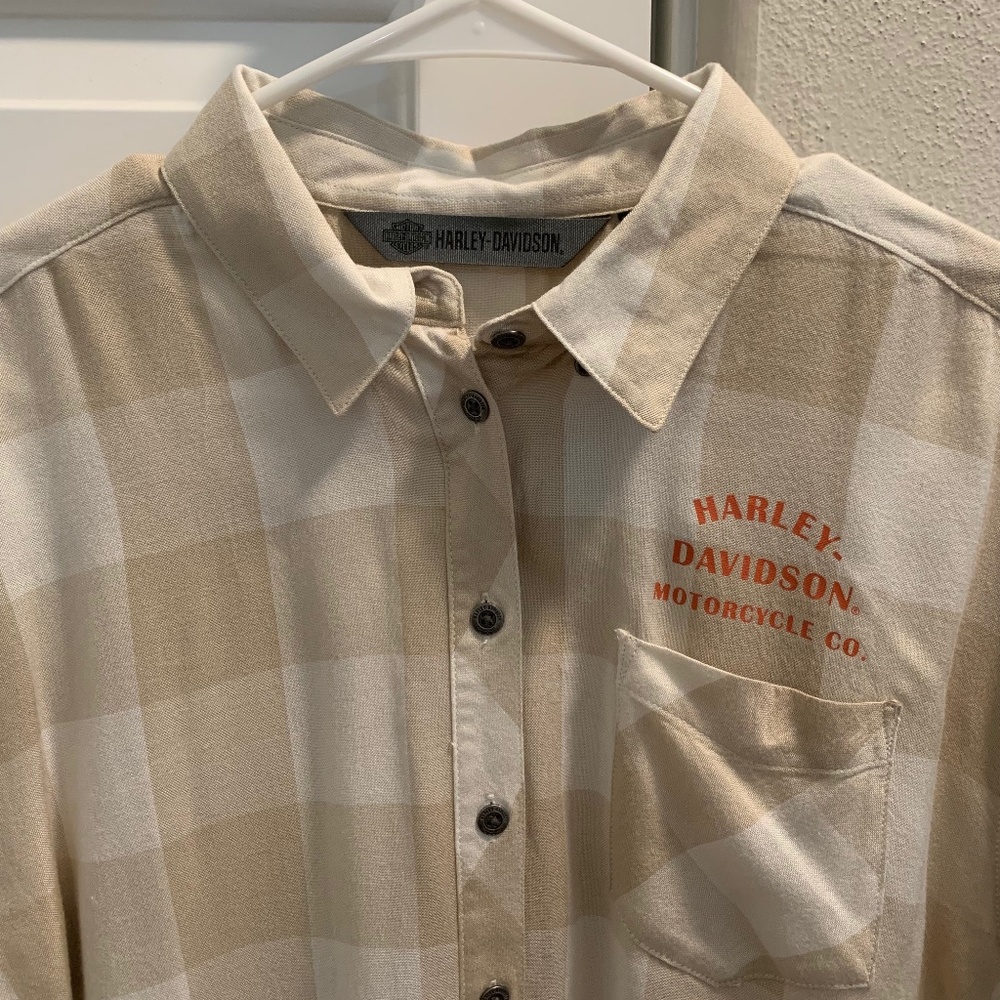Harley-Davidson long sleeve shirt, size small